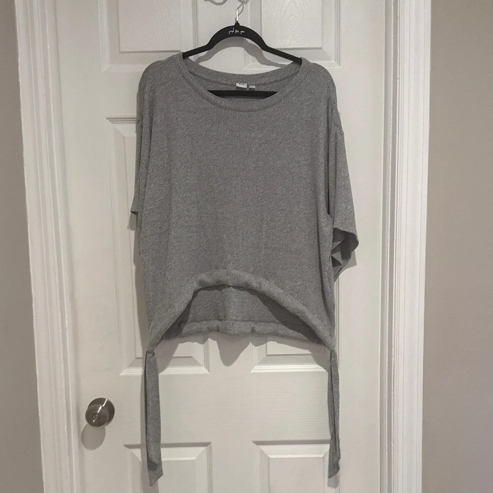 GAP Gray Tie Hem Tunic Top Dolman Sleeve Scoop Neck Knit Women’s Medium - Picture 14 of 14